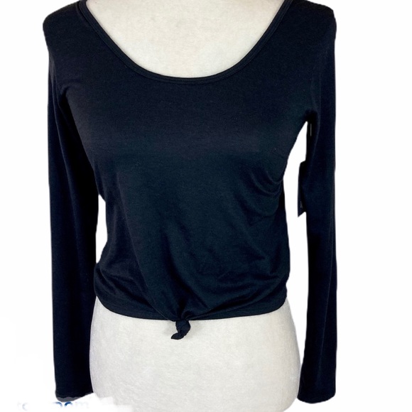 Onzie flow black long sleeve knotted S/M crop top - Picture 5 of 11